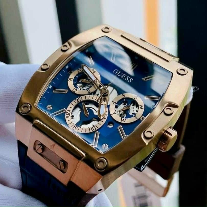 Đồng Hồ Nam G.U.E.SS .Size: 43mm.Full Box Hãng.Giá Xây Dựng Kênh.Phiên Bản Nam Thần