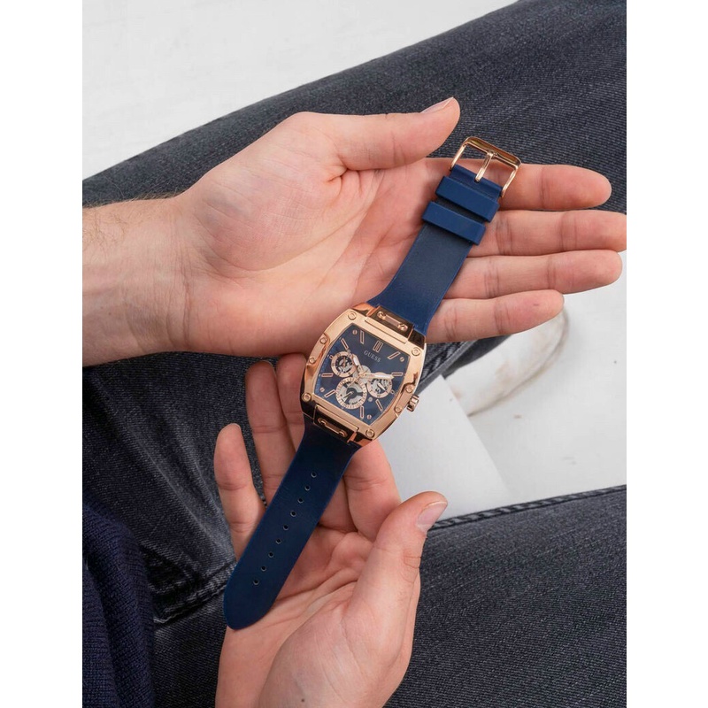 Đồng Hồ Nam G.U.E.SS .Size: 43mm.Full Box Hãng.Giá Xây Dựng Kênh.Phiên Bản Nam Thần