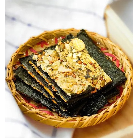 Snack rong biển kẹp hạt D2 Green snack rong biển healthy ăn không sợ béo