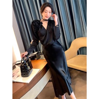 Chân Váy Lụa Đuôi Cá Và Áo Lụa Gắn Hoa Eclipse Clothing