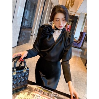 Chân Váy Lụa Đuôi Cá Và Áo Lụa Gắn Hoa Eclipse Clothing