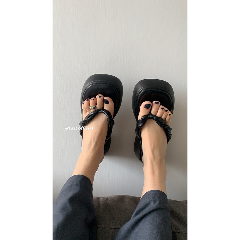 Dép Xỏ Ngón Đế Dày Thời Trang Xuân Hè 2023 Phong Cách Mới