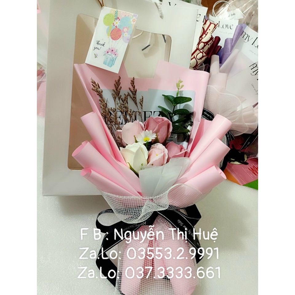 COMBO BÓ HOA SÁP 7B + HỘP THIỆP ĐÈN