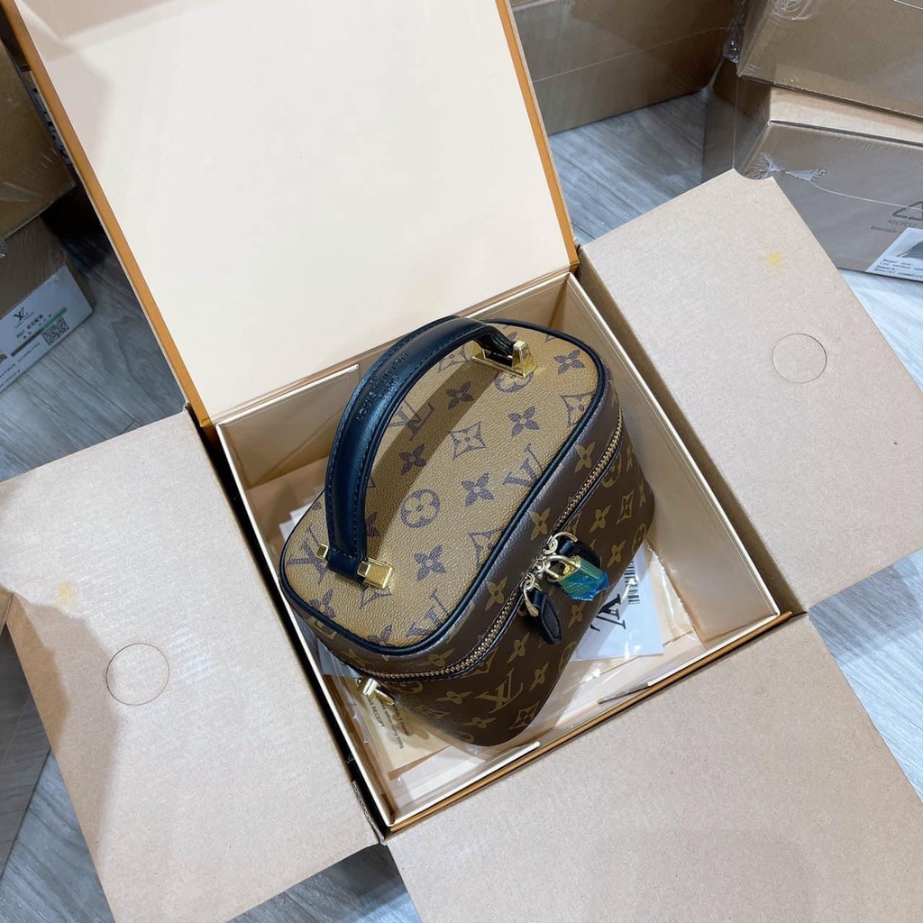 ẢNH THẬT / FULL 2 BOX / KÈM KHĂN HÃNG - Túi Cốp LV Kèm Bill, Code, Hóa Đơn - LOUIS VUITTON