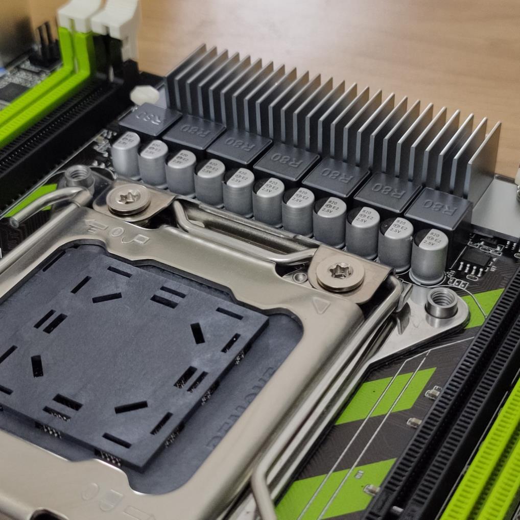 MAIN X79G giá rẻ, main mới