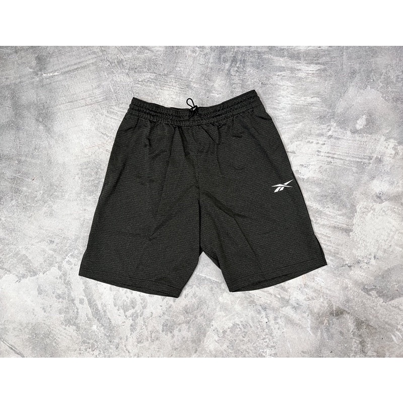 Quần short thể thao Reebok
