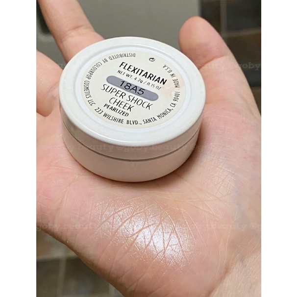 Phấn bắt sáng Highlighter Colourpop màu Flexitarian