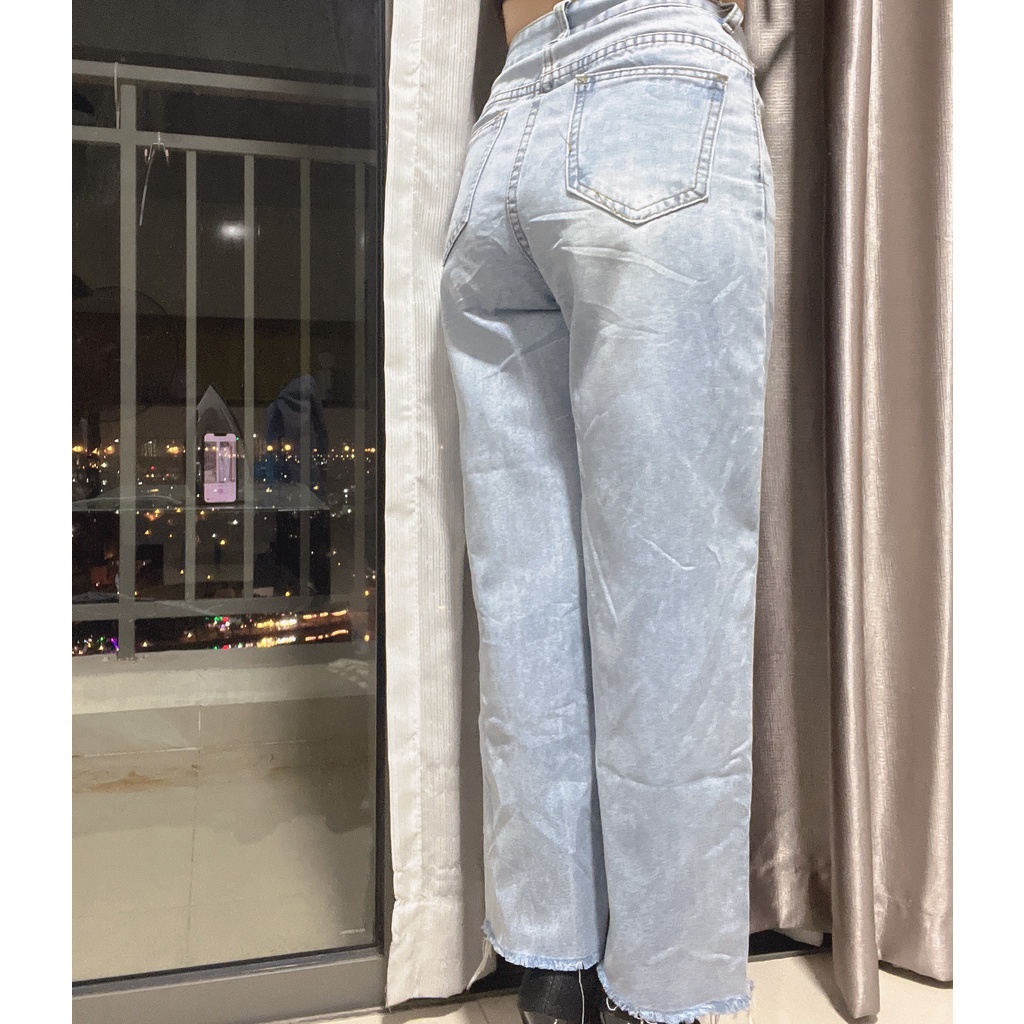 Siêu phẩm quần Jean suông, ống loe, sẻ tà