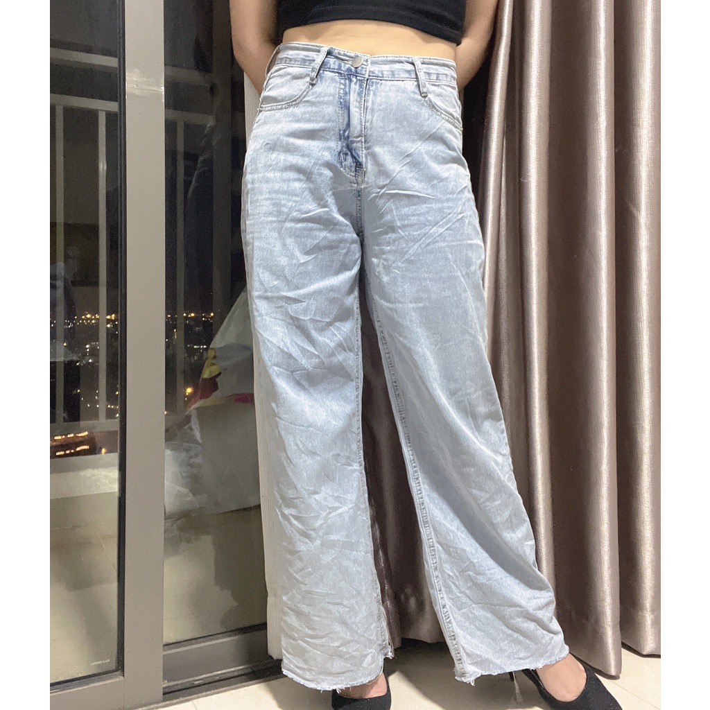 Siêu phẩm quần Jean suông, ống loe, sẻ tà