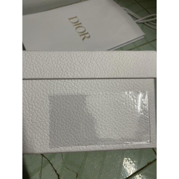 Hộp Diior Sang Trọng