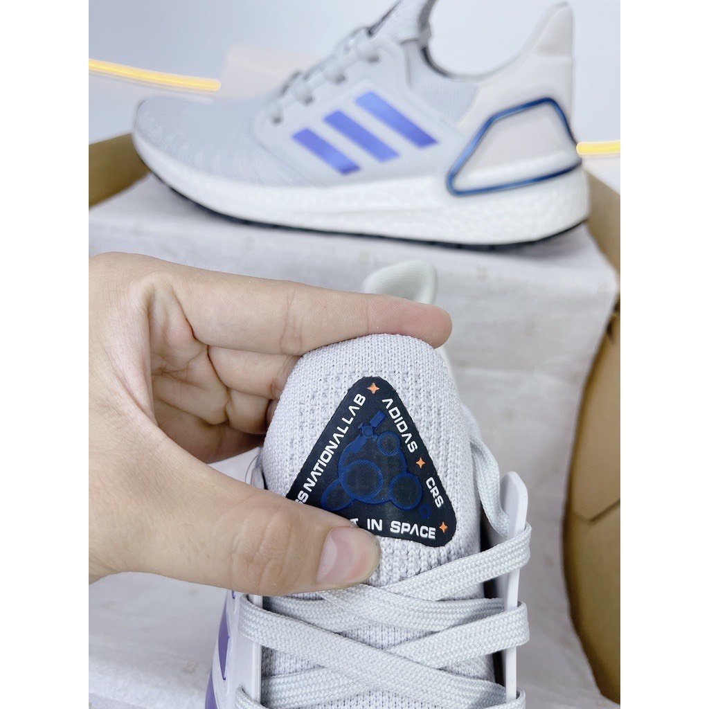Giày thể thao adidas ultra boost xám kẻ xanh siêu nhẹ , như nợ của bạn :V hottrend 2022