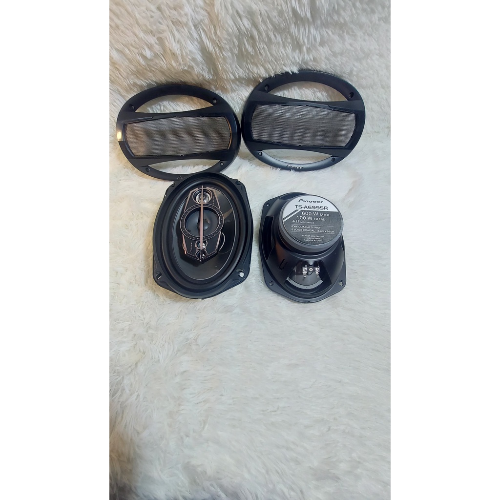 Cặp Loa Cánh Cửa  PIONEER 600W 6x9 inch . Độ âm thanh cực chất cho xế yêu.