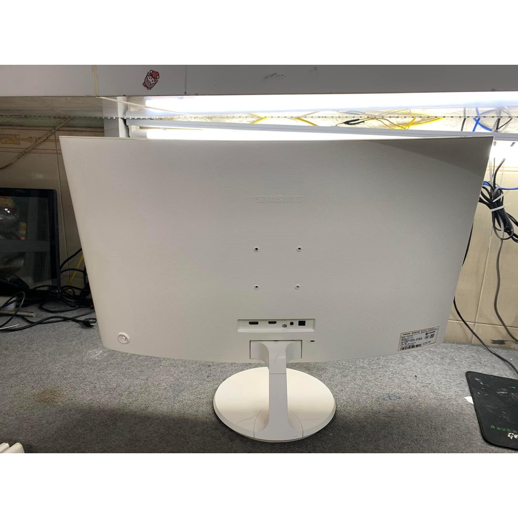 Màn hình máy tính samsung 32inch C32F391/C32F395 cong trắng tinh như mới - bảo hành 03 tháng