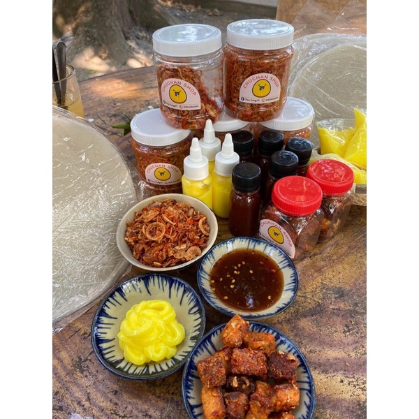 Bánh tráng phơi sương kèm bơ, muối tép hành phi, tặng lọ sốt tắc