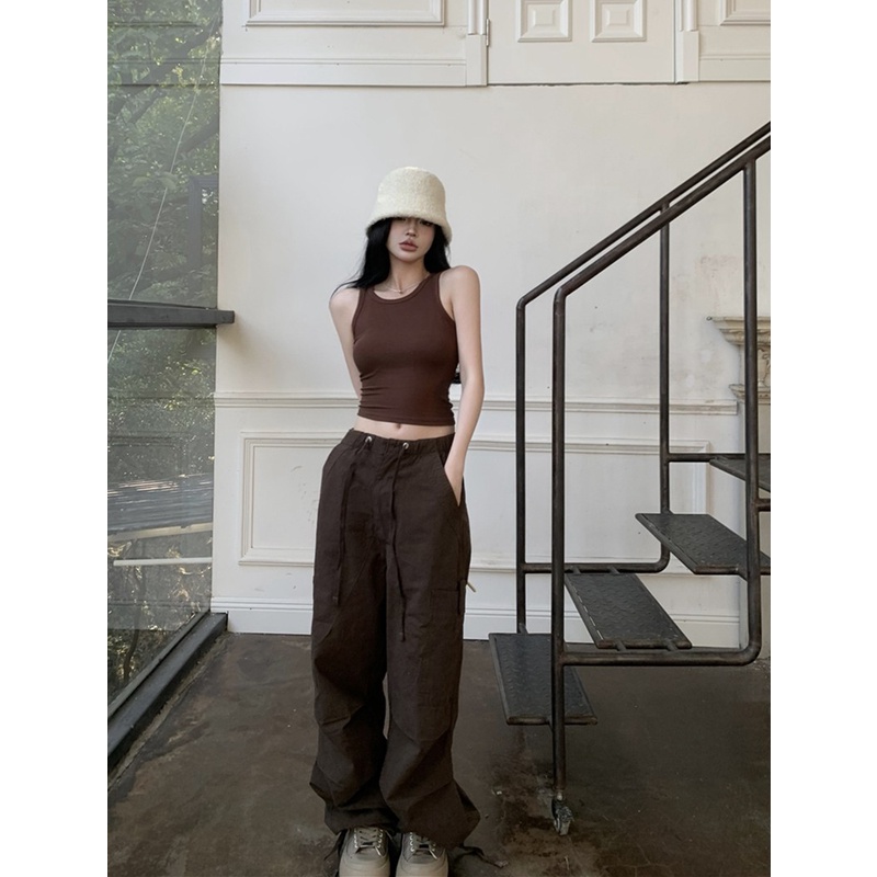 Áo Dệt Kim Sát Nách Dáng Chữ I Khoét Vai Màu Nâu Cho Nữ