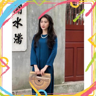 Áo dài cách tân dáng xuông lụa kèm quần