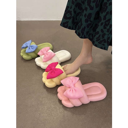 Dép bánh mì chiếc nơ đáng yêu mang dép bên ngoài