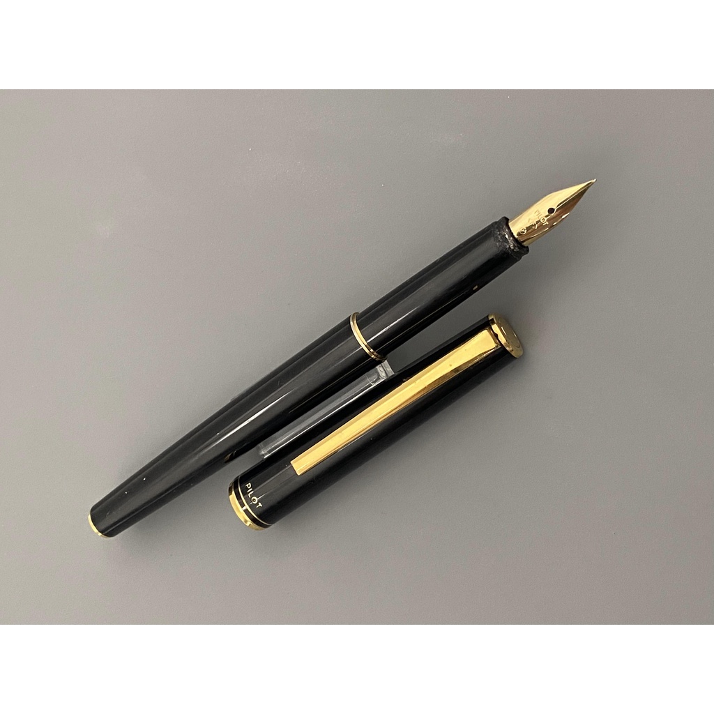 Bút mực Pilot made in Japan – 380.245.00776