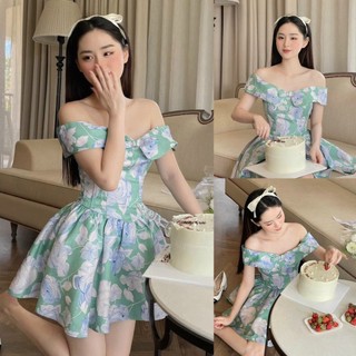 Đầm váy nữ trễ vai có mút dáng xòe xếp ly họa tiết hoa xinh xắn với tone màu xanh cho các nàng diện đi chơi T768 - YADO