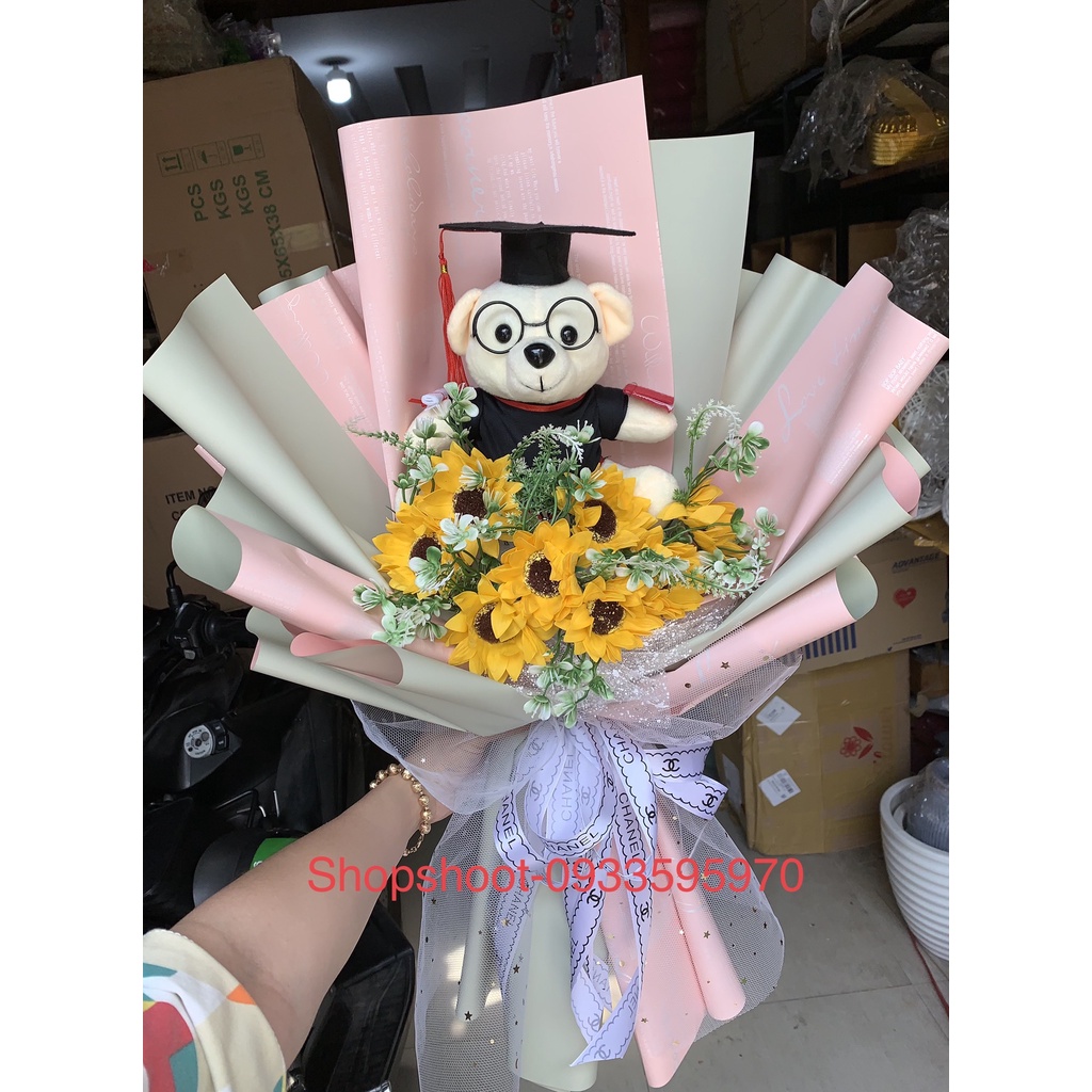 Bó hoa hướng dương kèm gấu tặng tốt nghiệp, 8/3, 20/10, 20/11