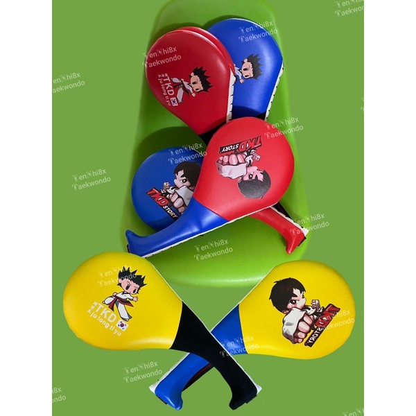 Vợt đá, đích Kép Taekwondo siêu cute