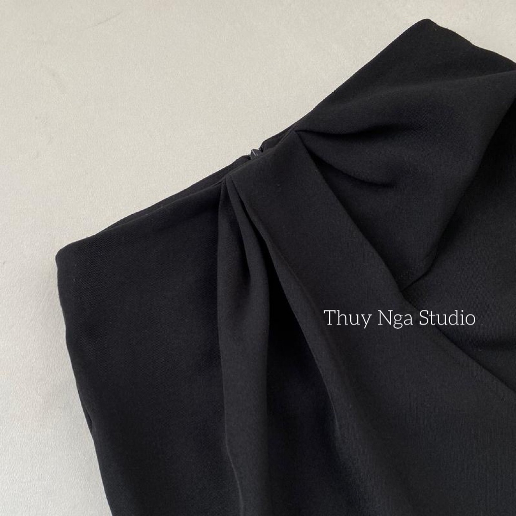 Chân Váy Xẻ Tà Dáng Dài 𝗧𝗛𝗨𝗬 𝗡𝗚𝗔 𝗦𝗧𝗨𝗗𝗜𝗢 Thiết Kế Chất Chéo Hàn Sang Chảnh