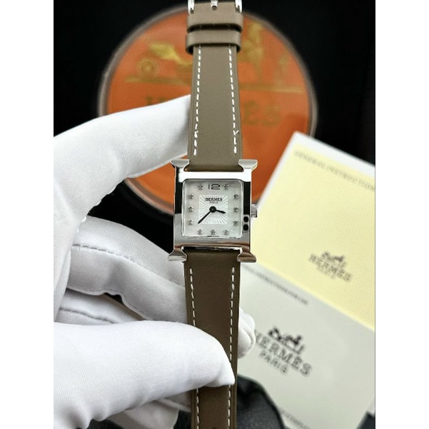 Đồng hồ nữ cao cấp Hermes máy Thụy Sĩ size 22x22mm dây da mặt khảm trai bảo hành 2 năm