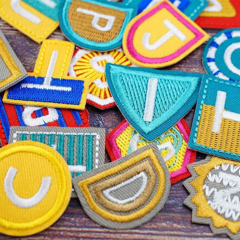 Sticker ủi nhiệt thêu hình logo chữ cái A-Z độc đáo lạ dễ thương cute- Patch ủi quần áo balo H67