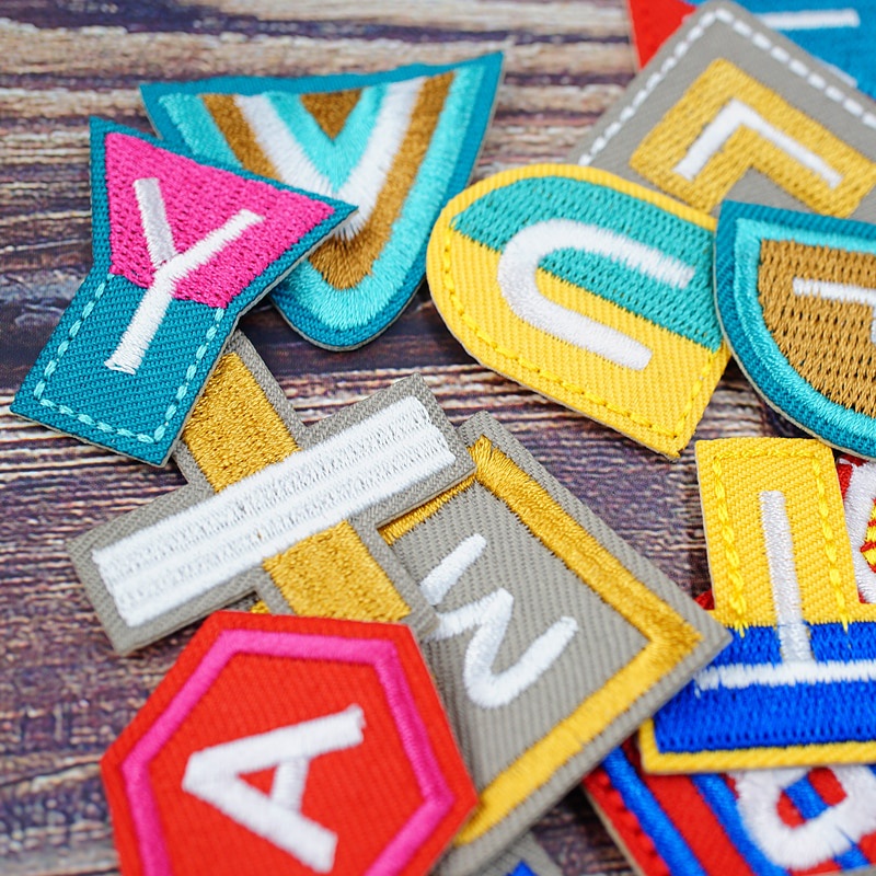 Sticker ủi nhiệt thêu hình logo chữ cái A-Z độc đáo lạ dễ thương cute- Patch ủi quần áo balo H67