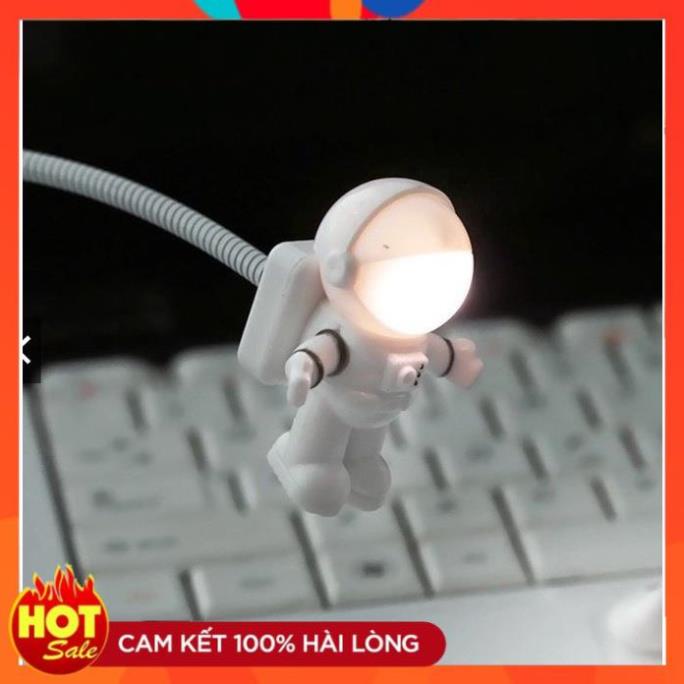 Đèn LED Phi Hành Gia mini cắm cổng USB, Đèn ngủ, chiếu sáng bàn phím laptop bảo vệ mắt