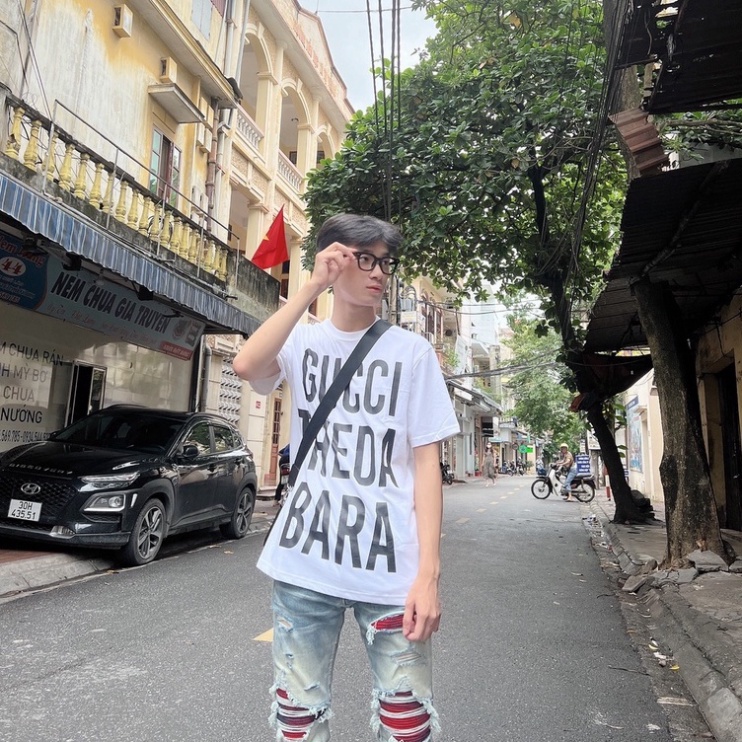 Áo Phông Nam Nữ In Chữ Dsq2 Hoạ Tiết Graffiti 7 Màu Hai Mặt Cổ Bo . Áo Thun Dành Cho CÁc Boy Phố Đi Chơi Cháy Phố