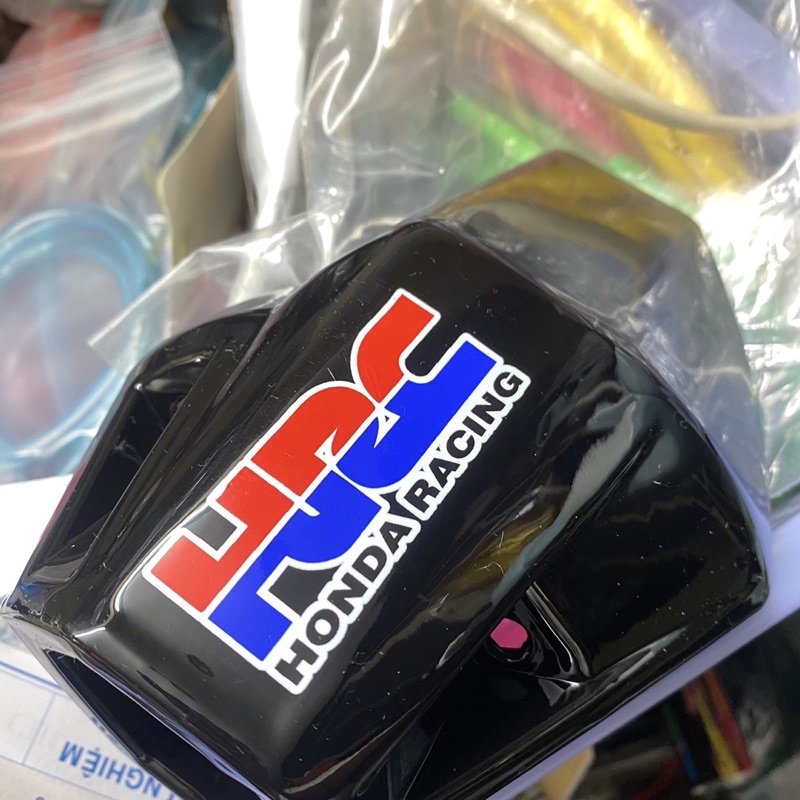 Bộ che pô và chụp pô Winner V1