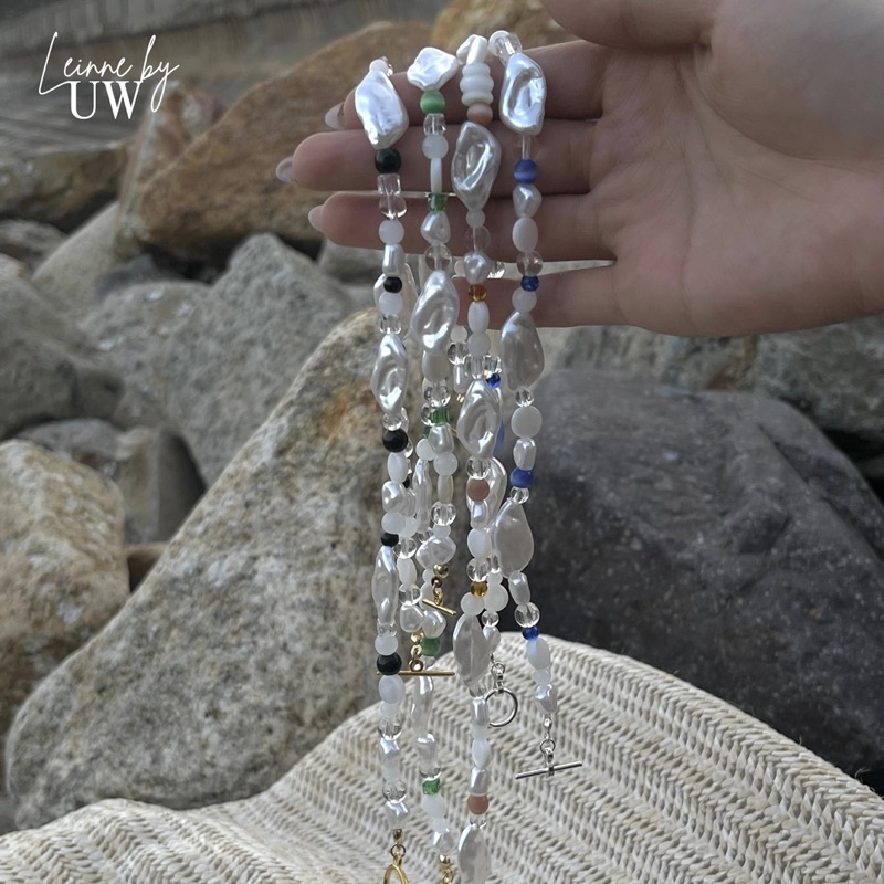 Vòng cổ Caramel Leinne đi biển mùa hè phong cách vintage