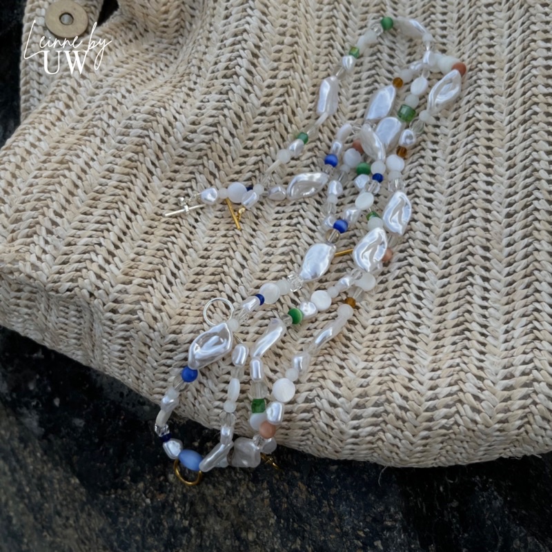 Vòng cổ Caramel Leinne đi biển mùa hè phong cách vintage