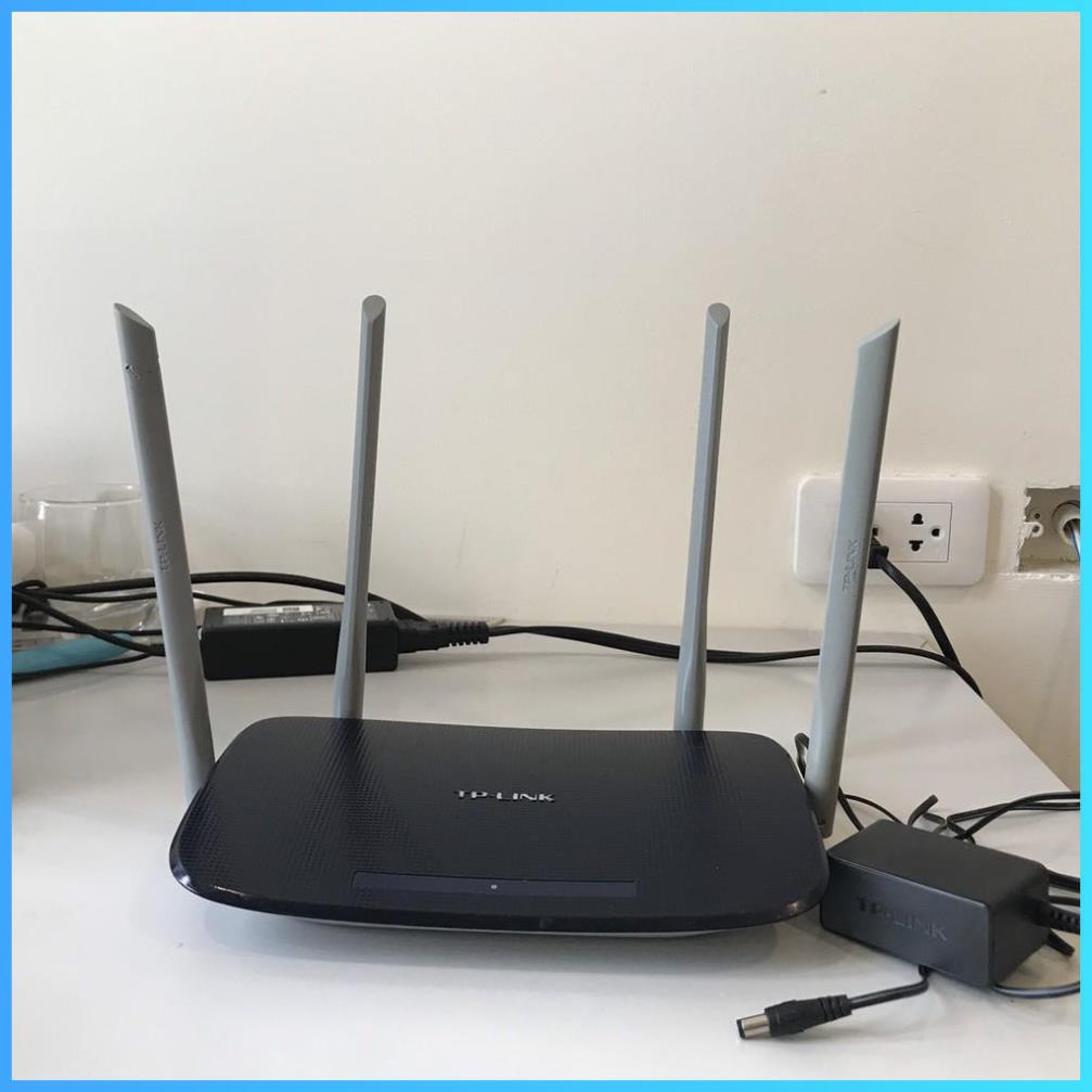 Bộ Phát Wifi 4 Râu TP-link WDR6300 - Hai băng tần AC1200