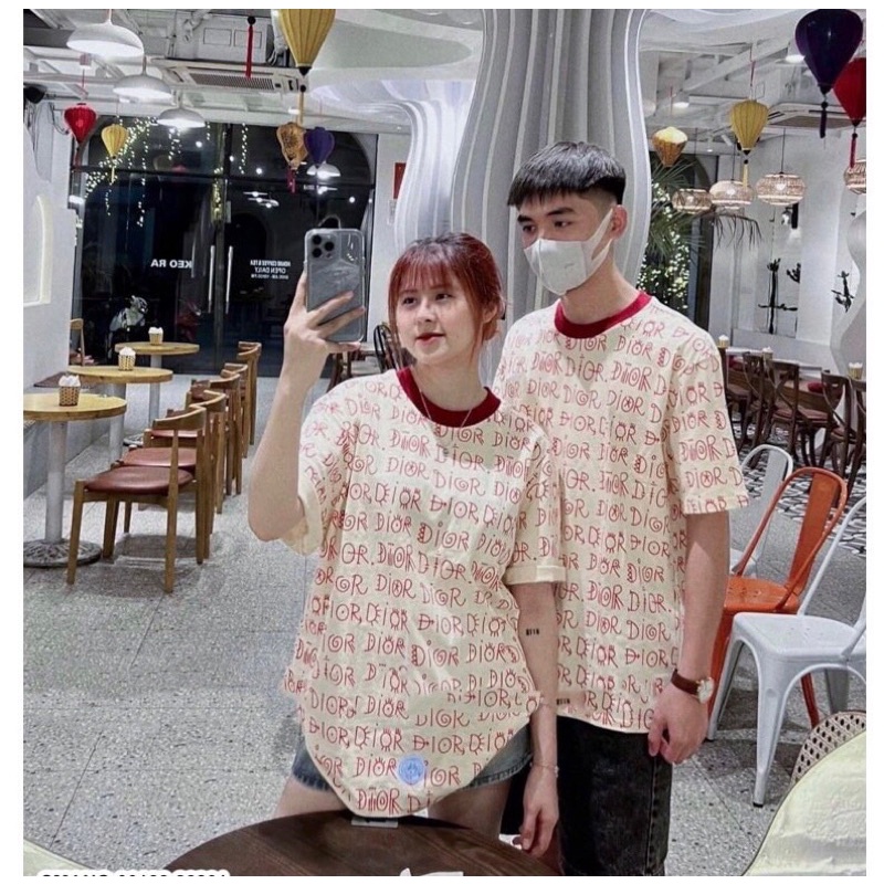 Áo Phông Unisex Phối Cổ Họa Tiết Chữ D0 Đỏ In Tràn Chất Cotton Khô Thoáng Mát Form Rộng Thụng