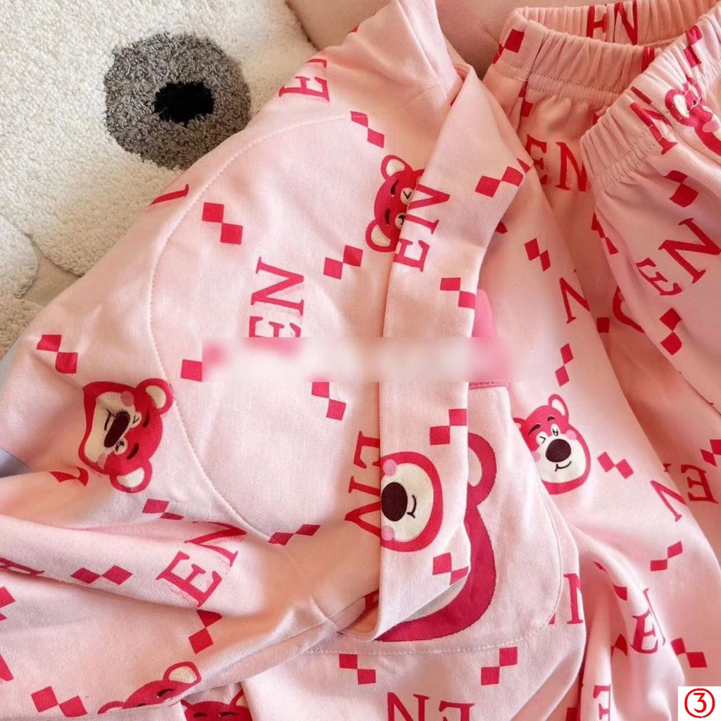 Bộ Đồ Ngủ Tay Dài In Họa Tiết Gấu Và Dâu Tây Dễ Thương Thời Trang Thu Đông Cho Nữ