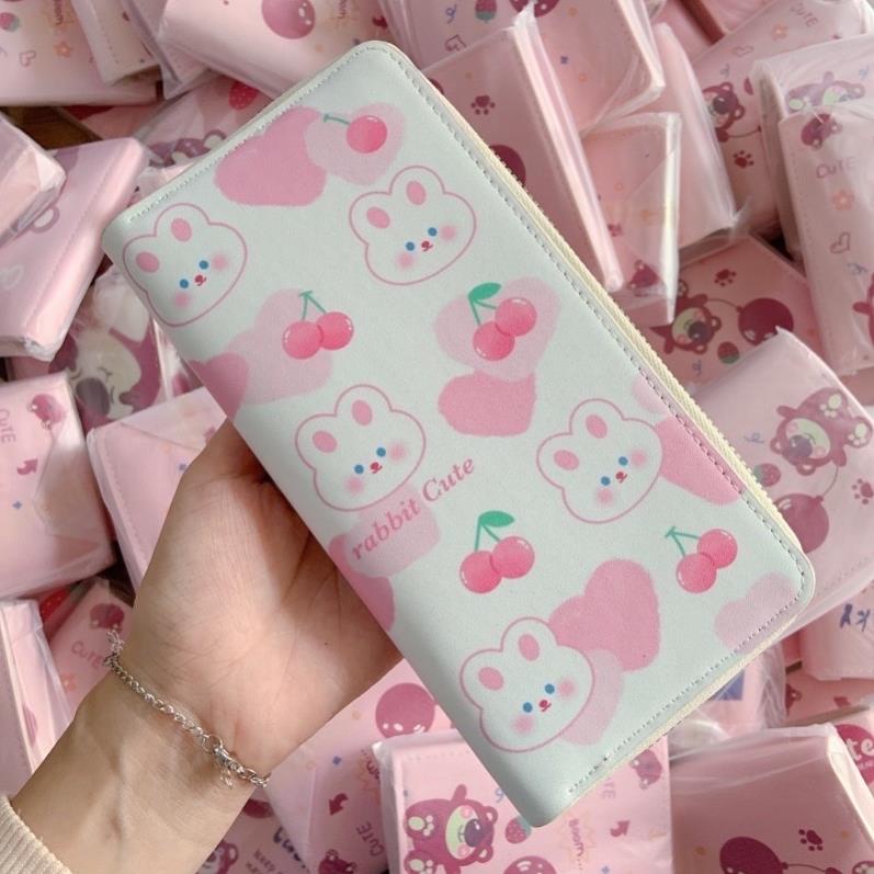 Ví Dài Cầm Tay Họa Tiết Gấu Dâu Tây Dễ Thương Nhiều Ngăn Siêu Hot