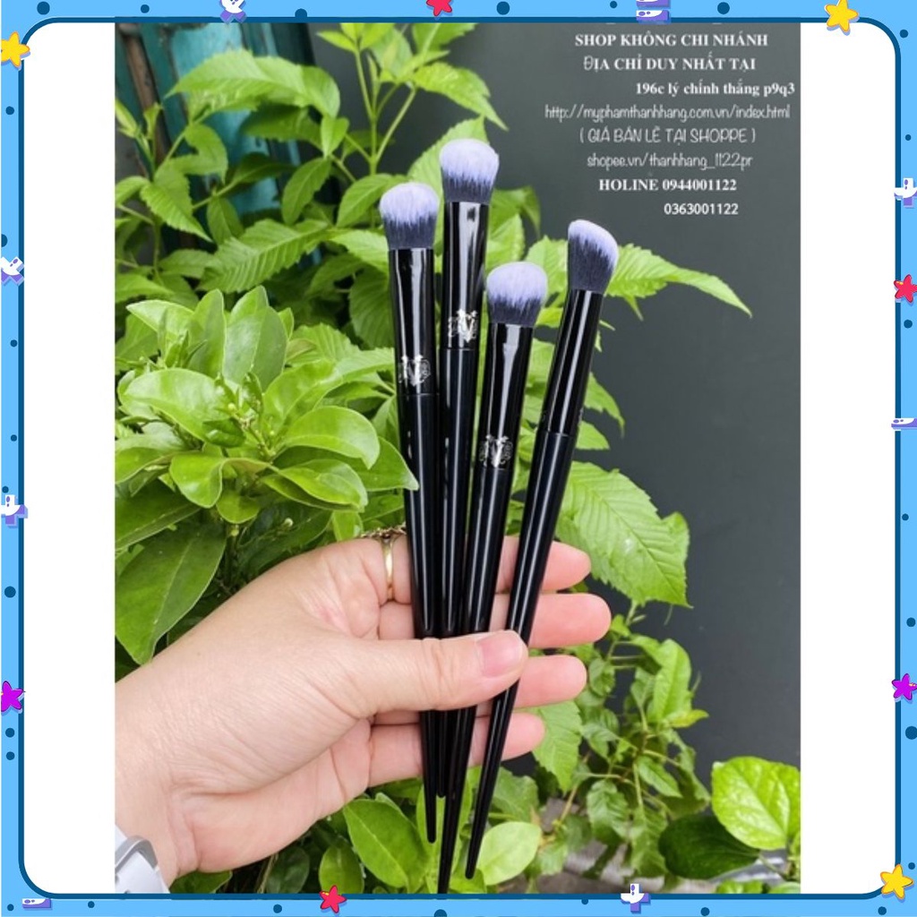 Cọ che khuyết điểm Kat Von D35
