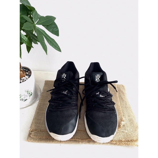 Giày thể thao Nike_Kyrie 4 đã qua sử dụng