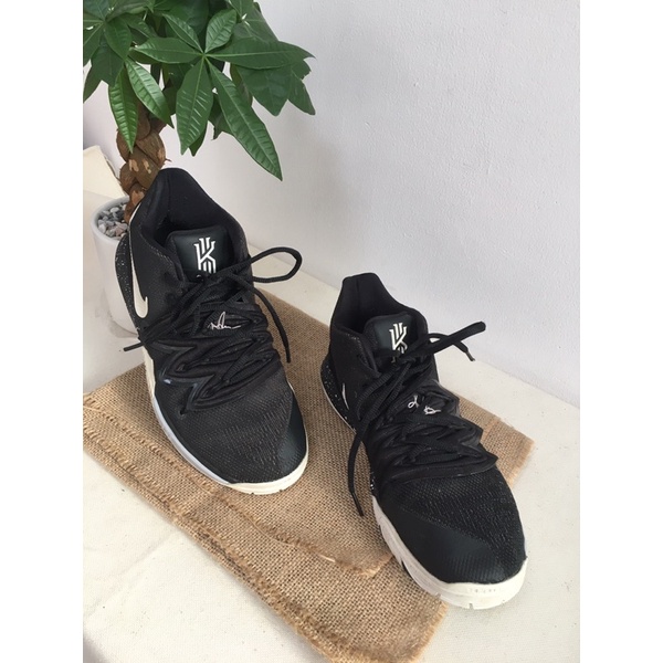 Giày thể thao Nike_Kyrie 4 đã qua sử dụng
