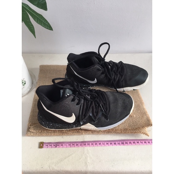Giày thể thao Nike_Kyrie 4 đã qua sử dụng
