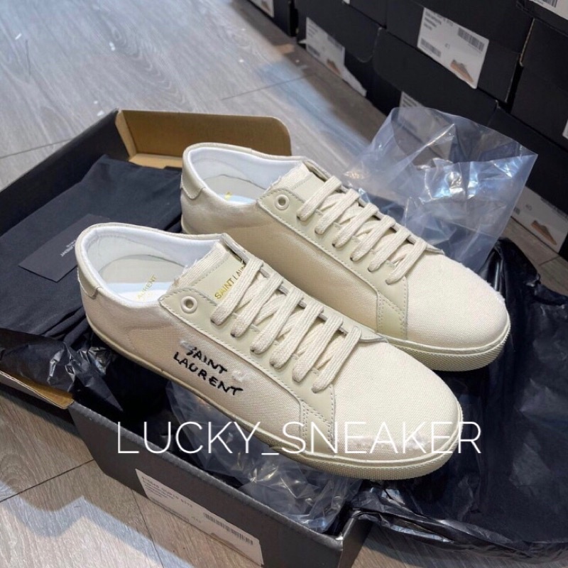 Giày Sneaker Sant Lauren Classic Kem Lai Au