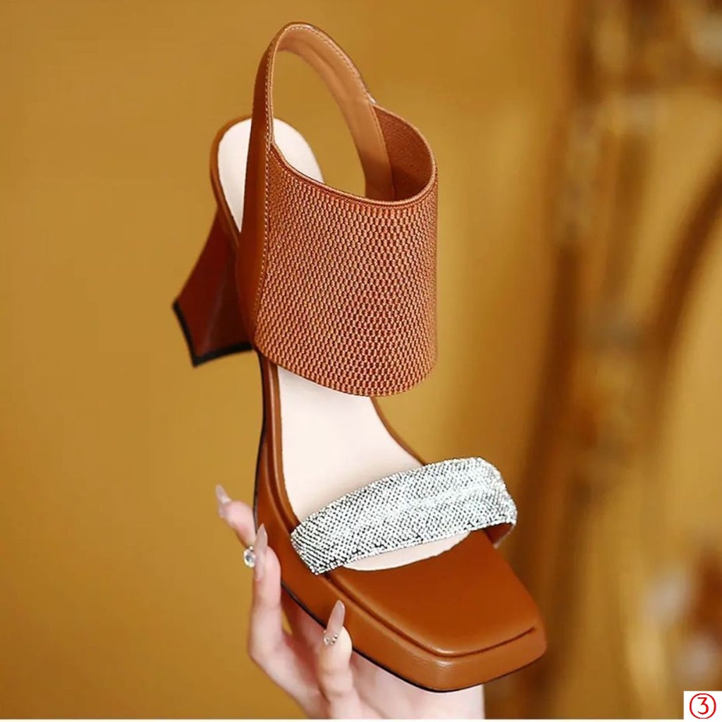 Sandal Cao Gót Hở Ngón Mũi Vuông Đính Đá Thiết Kế Mới Thời Trang Mùa Hè 2023 Phong Cách Âu Mỹ Cho Nữ