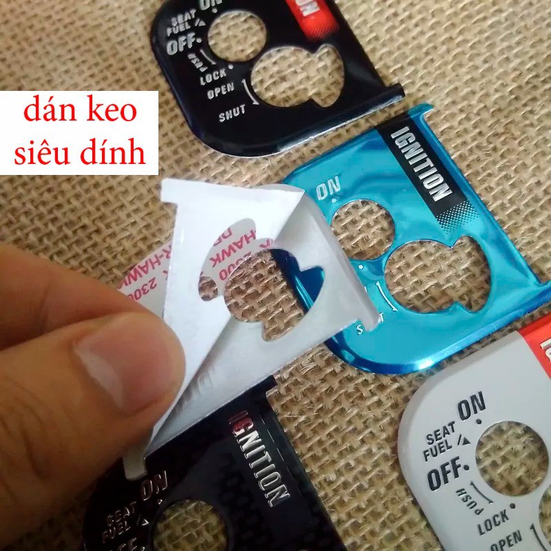 MIẾNG nhôm dán chụp ổ khóa Xe Airblade đời 2015 trở xuống -