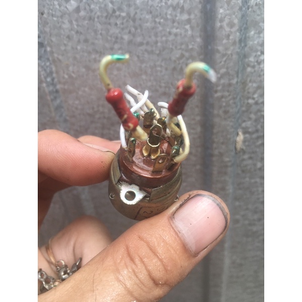 Đế đèn 9 chân tăm