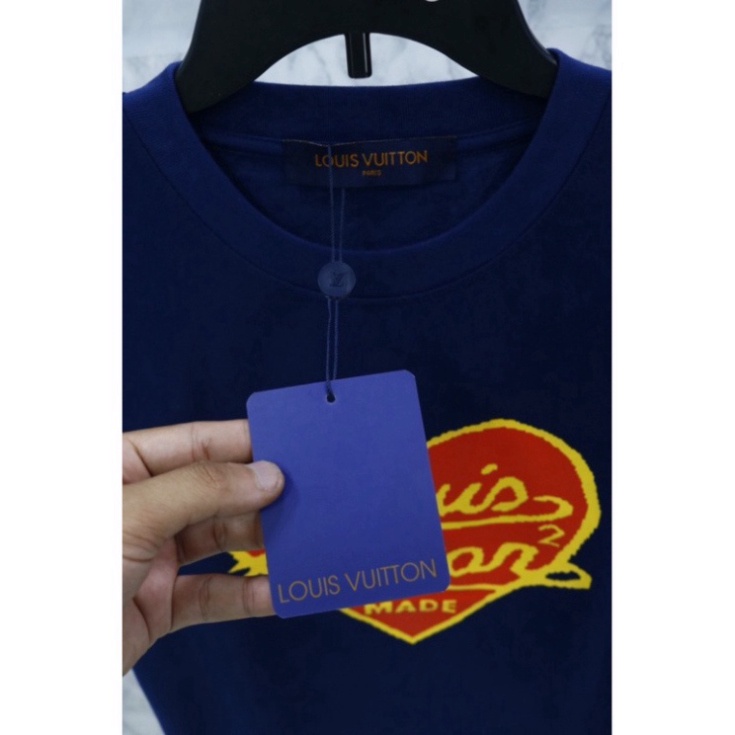 Áo Thun LV Heart ,LV trái tim  Đỏ Vải Cotton 100% Chuẩn chi tiết The.Base