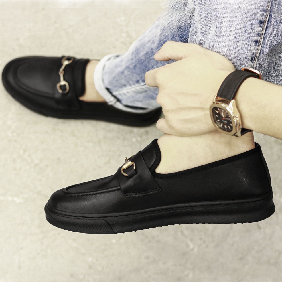 Giày lười nam cao cấp, slipon nam da thật 100% Xoăn Shop có đai kim loại D08 màu đen