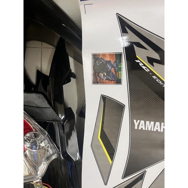 Dàn áo sirius RC 2017 &2018 màu đen bóng tem kiểu đẹp giá sinh viên❤️