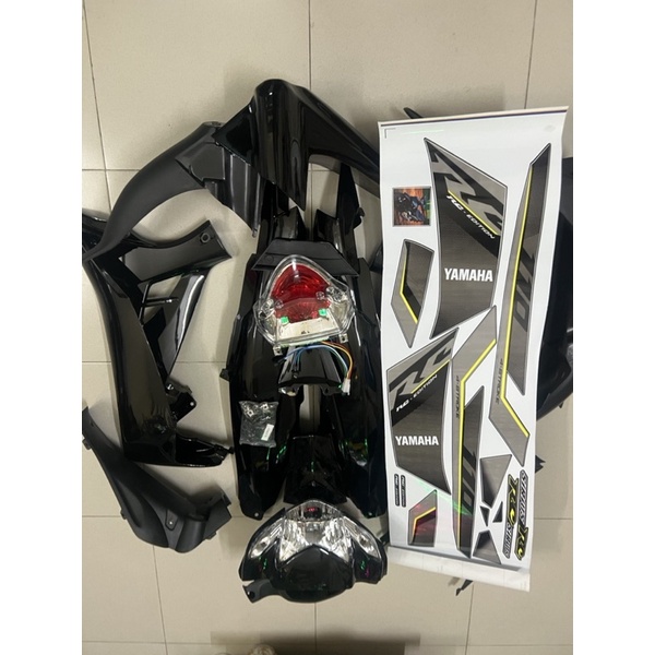 Dàn áo sirius RC 2017 &2018 màu đen bóng tem kiểu đẹp giá sinh viên❤️